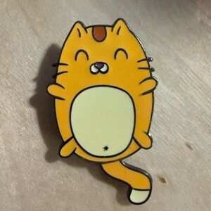 Enamel Pin Chubby Cat Bobble Pin Moving 3D Orange Cat New Gift Decorative Pin
